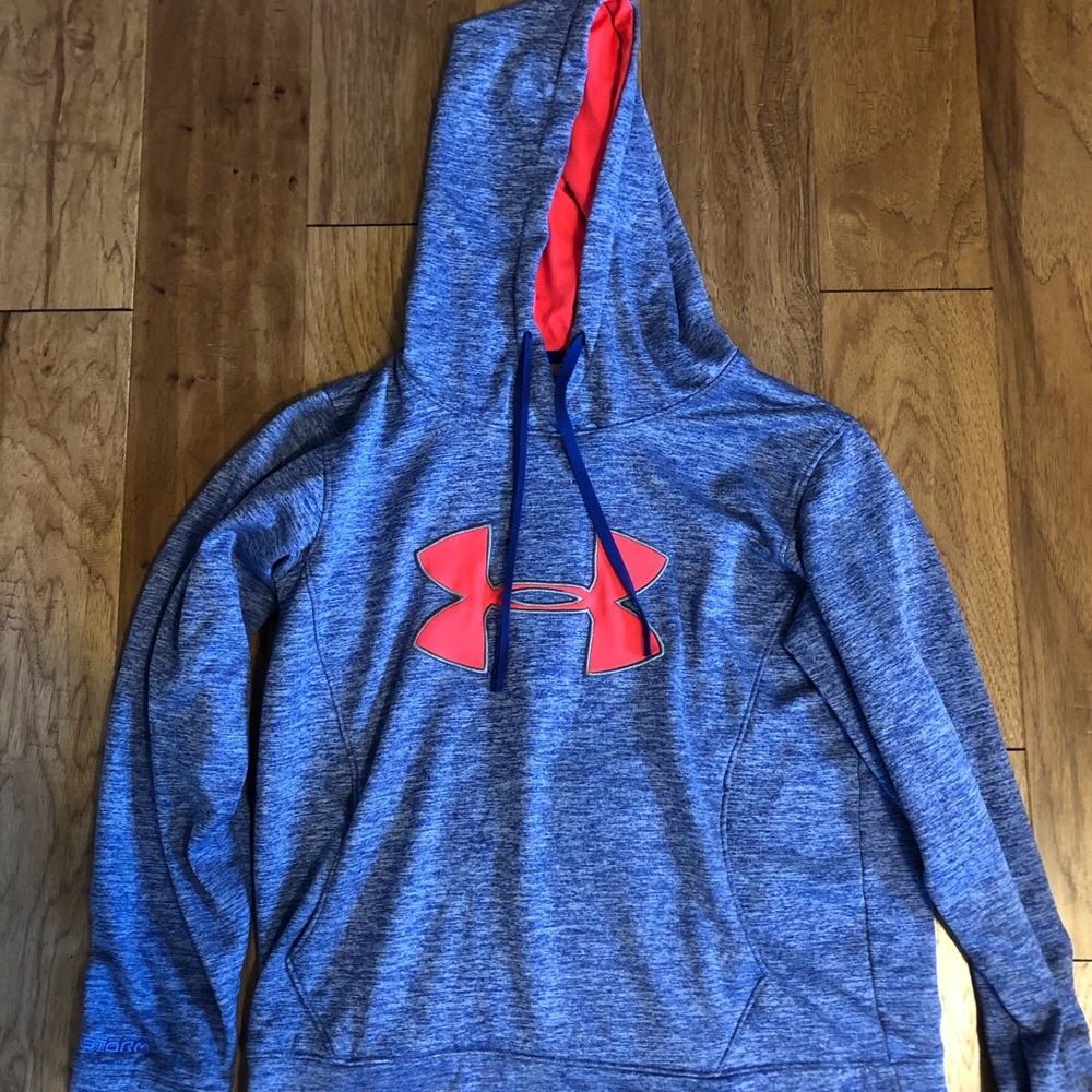 Under Armour Sweatshirt